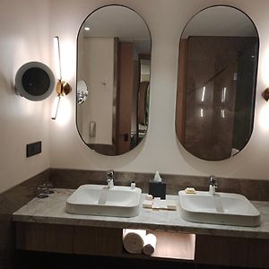 Deluxe Double or Twin Room on Spa Laundry Food & Transportation